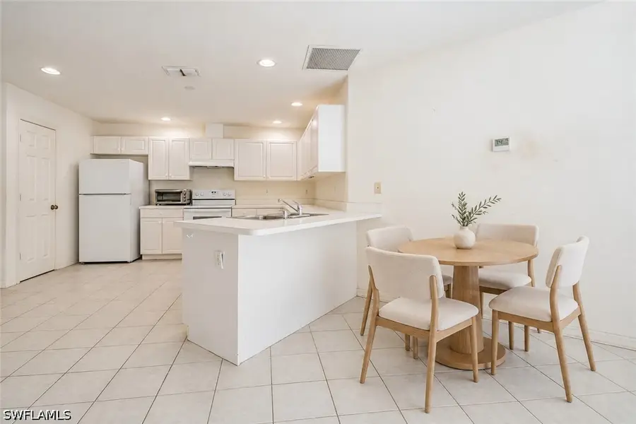 12347 Londonderry Lane, Bonita Springs, FL 34135 - #2