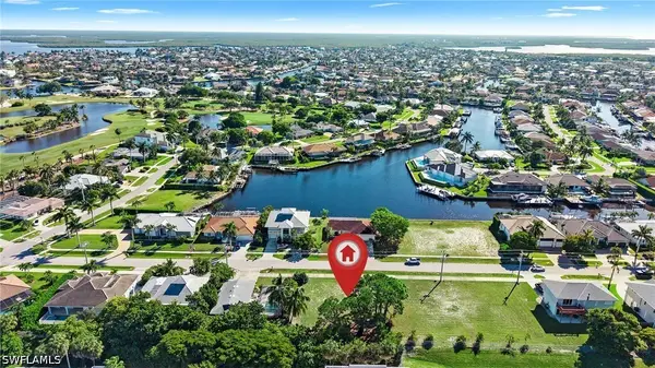 150 Greenview Street, Marco Island, FL 34145