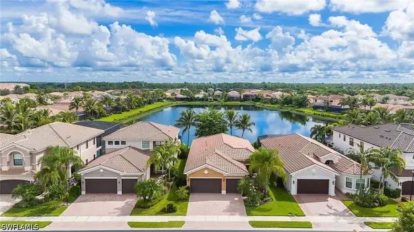13783 Luna Drive, Naples, FL 34109