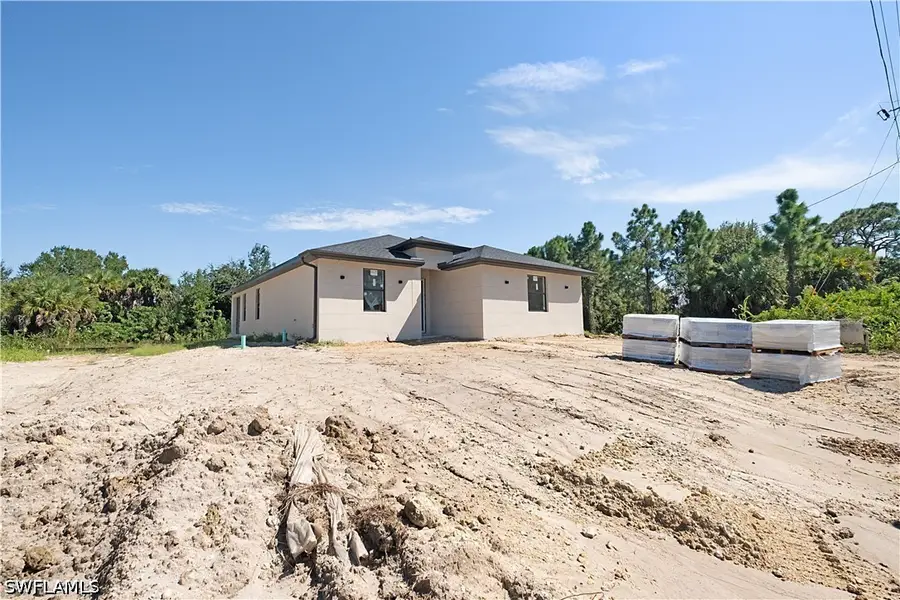 539 Naples Avenue S, Lehigh Acres, FL 33974 - #2