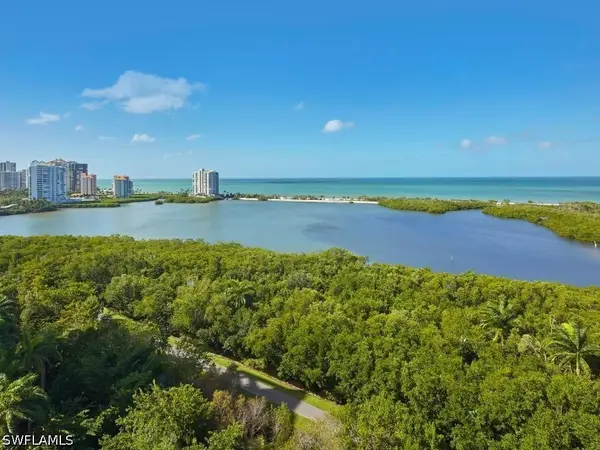 5550 Heron Point Drive #1501, Naples, FL 34108