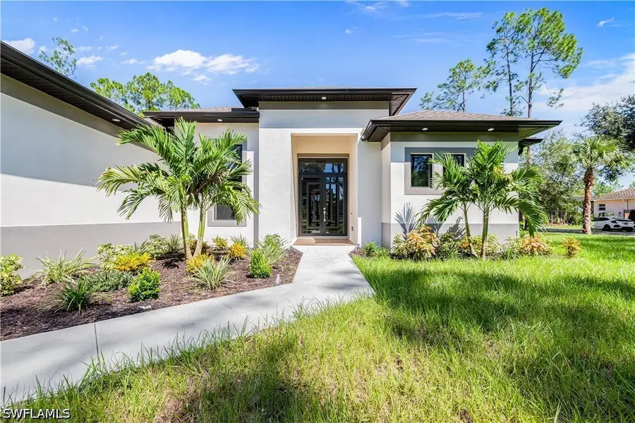 2737 2nd Avenue Ne, Naples, FL 34120 - #2