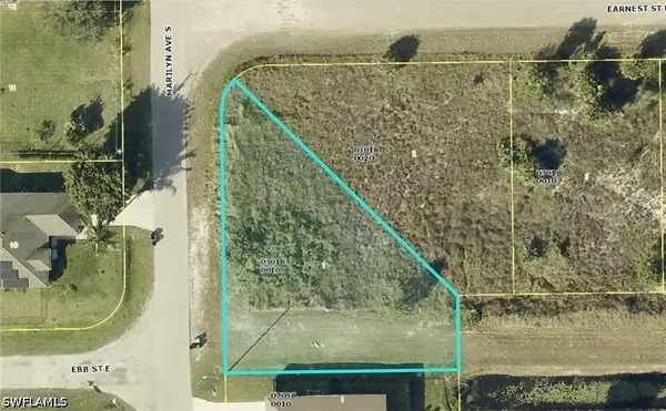 927 Marilyn Avenue S, Lehigh Acres, FL 33974