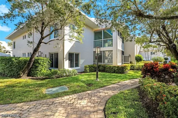 5801 Glencove Drive #503, Naples, FL 34108