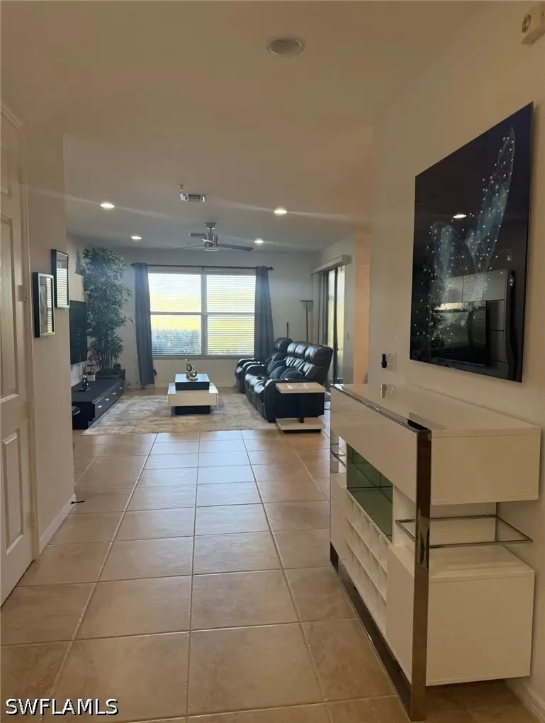 1370 Mariposa Circle #22105, Naples, FL 34105 - #1