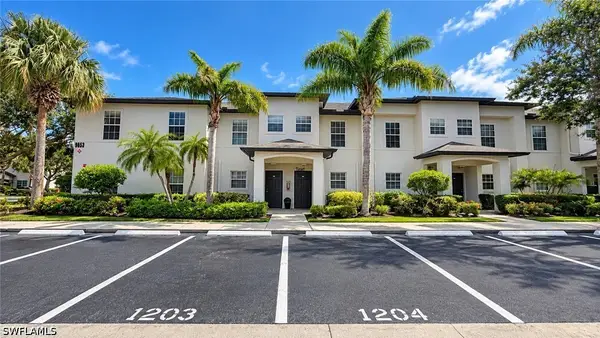 9063 Gervais Circle #1204, Naples, FL 34120