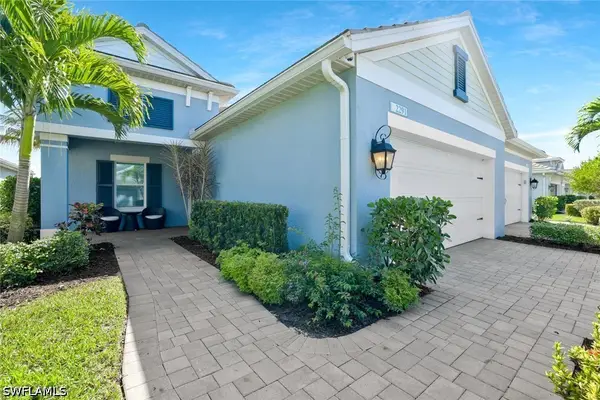 2291 Marquesa Circle, Naples, FL 34112