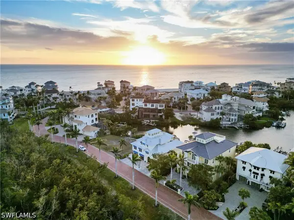 237 Bayfront Drive, Bonita Springs, FL 34134