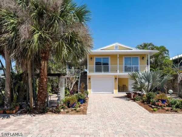 4738 Jackfish Street, Bonita Springs, FL 34134