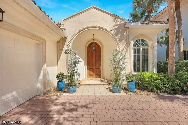 4670 Via Roma, Estero, FL 34134