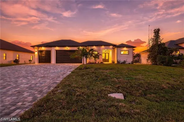 4317 Kismet Parkway W, Cape Coral, FL 33993