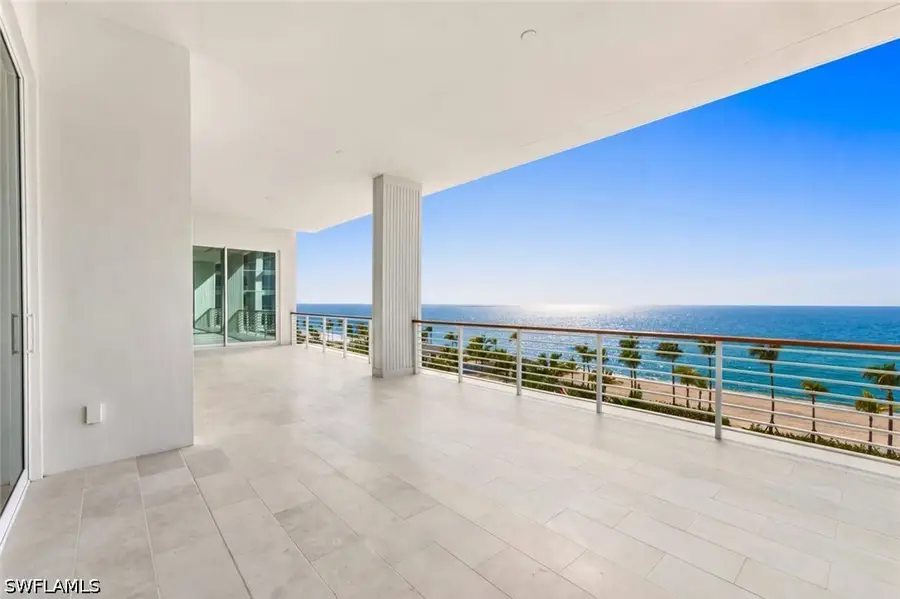 901 Gulf Shore Boulevard N #A-401, Naples, FL 34102 - #2