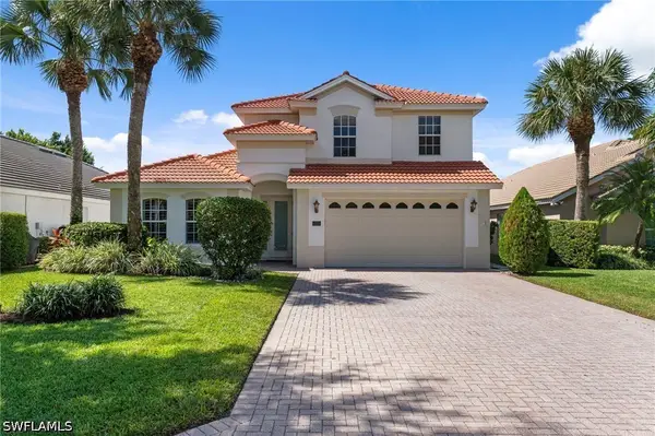 6733 Autumn Woods Boulevard, Naples, FL 34109