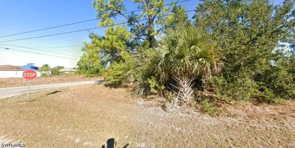 3718 35th Street Sw, Lehigh Acres, FL 33976