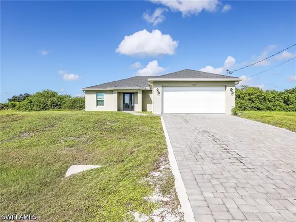 2810 NW 4th Place, Cape Coral, FL 33993