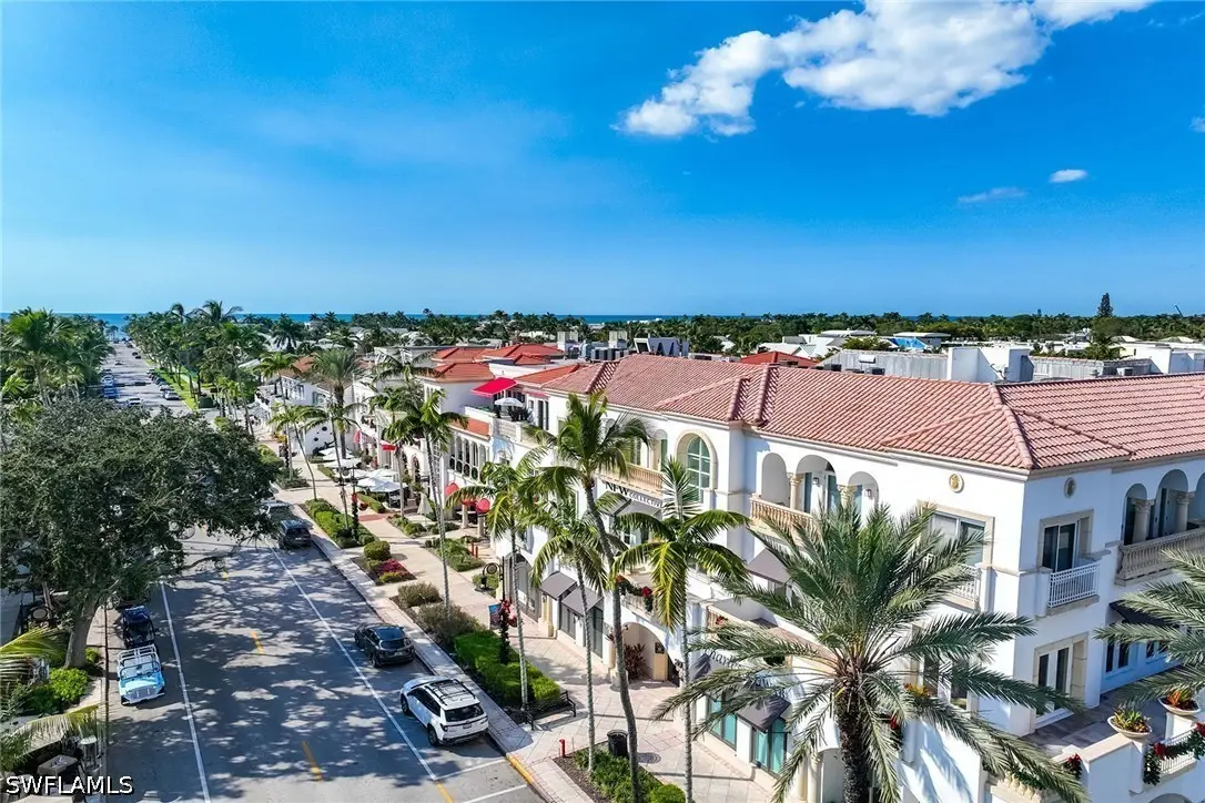 365 5th Avenue S #305, Naples, FL 34102 - #1