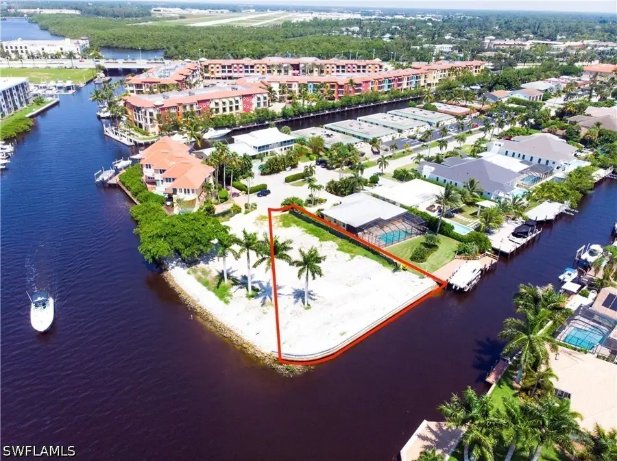1300 Curlew Avenue, Naples, FL 34102 - #3