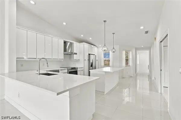 9175 Michael Circle #4, Naples, FL 34113