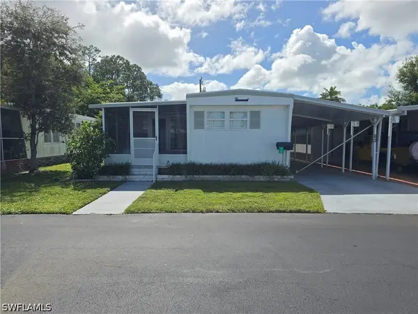 93 Enchanting Boulevard #E-93, Naples, FL 34112