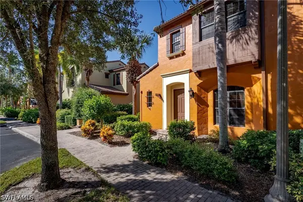 9141 Chula Vista Street #12801, Naples, FL 34113
