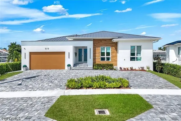 919 Juniper Court, Marco Island, FL 34145