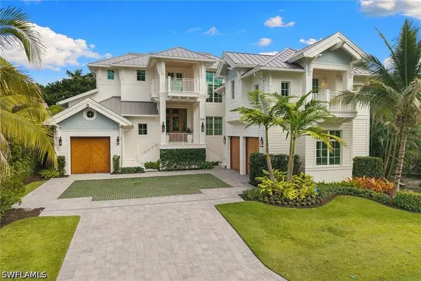 3295 Gordon Drive, Naples, FL 34102