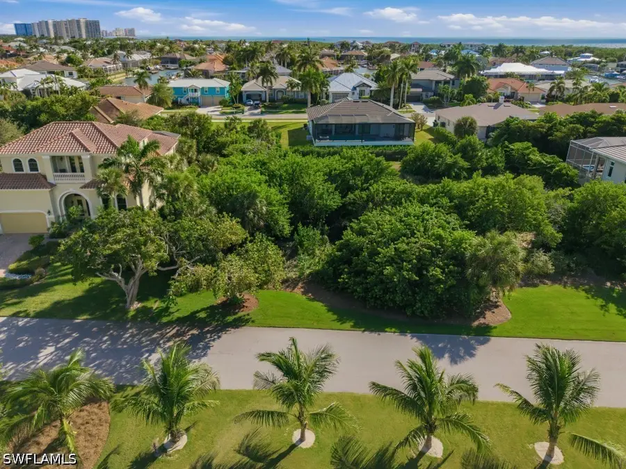 335 Hideaway Circle S, Marco Island, FL 34145 - #3