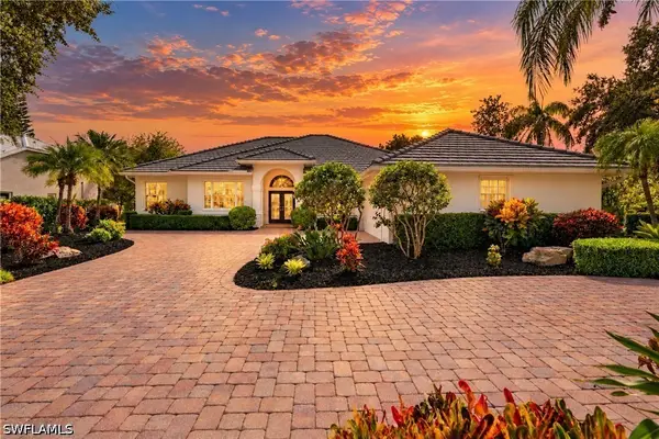 4422 Longshore Way N, Naples, FL 34119