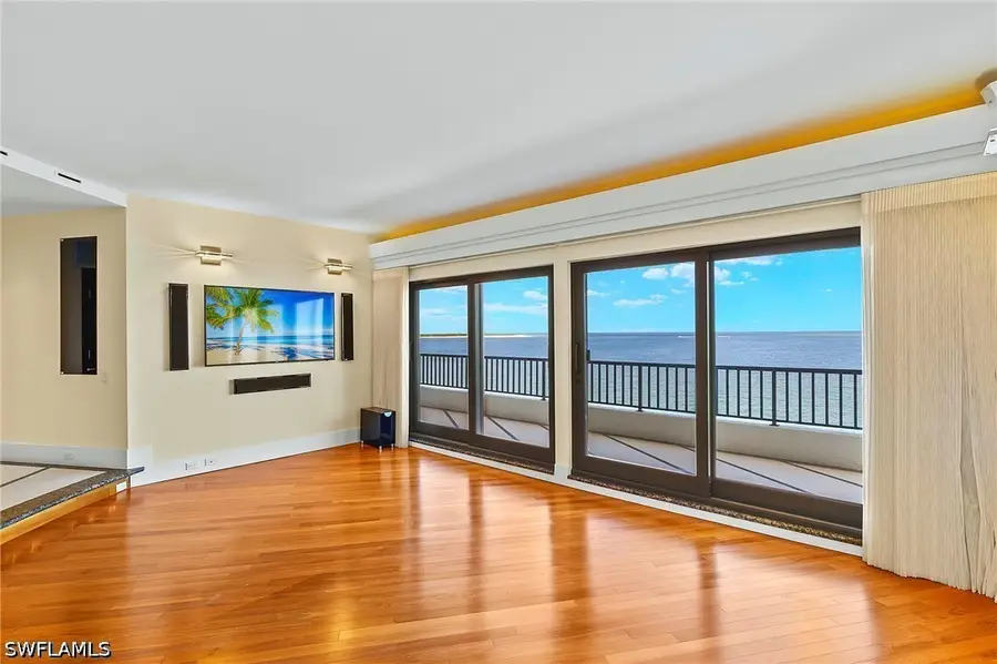 625 La Peninsula Boulevard #625, Naples, FL 34113 - #3
