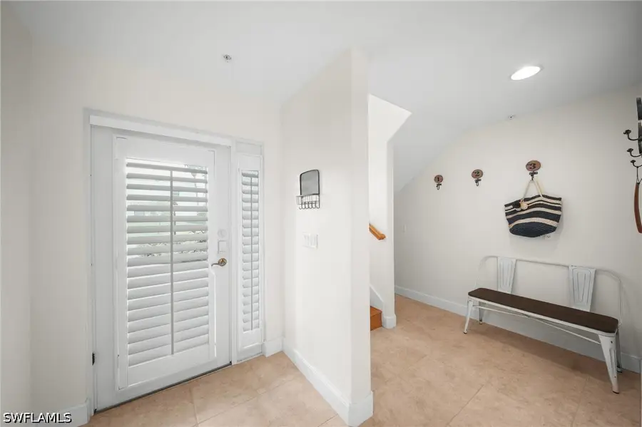 572 11th Avenue S #2, Naples, FL 34102 - #3