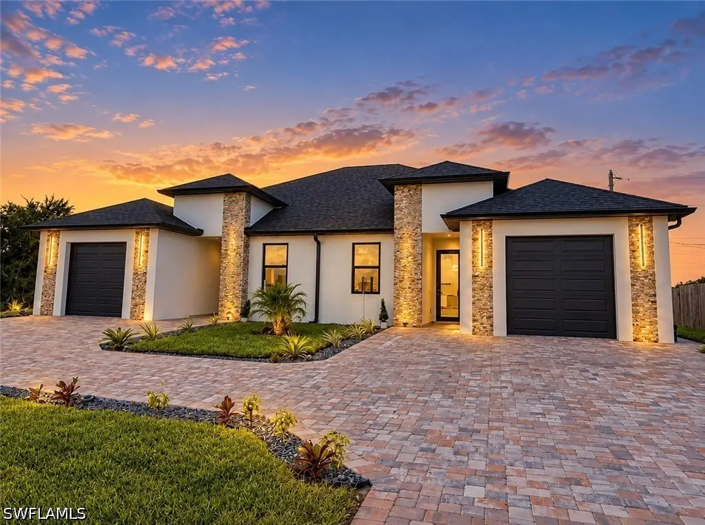 1202 /1204 NE 8th Place, Cape Coral, FL 33909 - #1