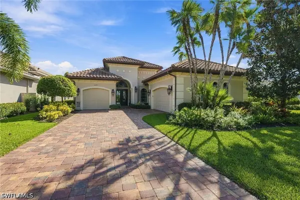 12324 Wisteria Drive, Naples, FL 34120