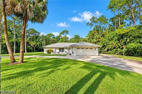 1061 Logan Boulevard S, Naples, FL 34116