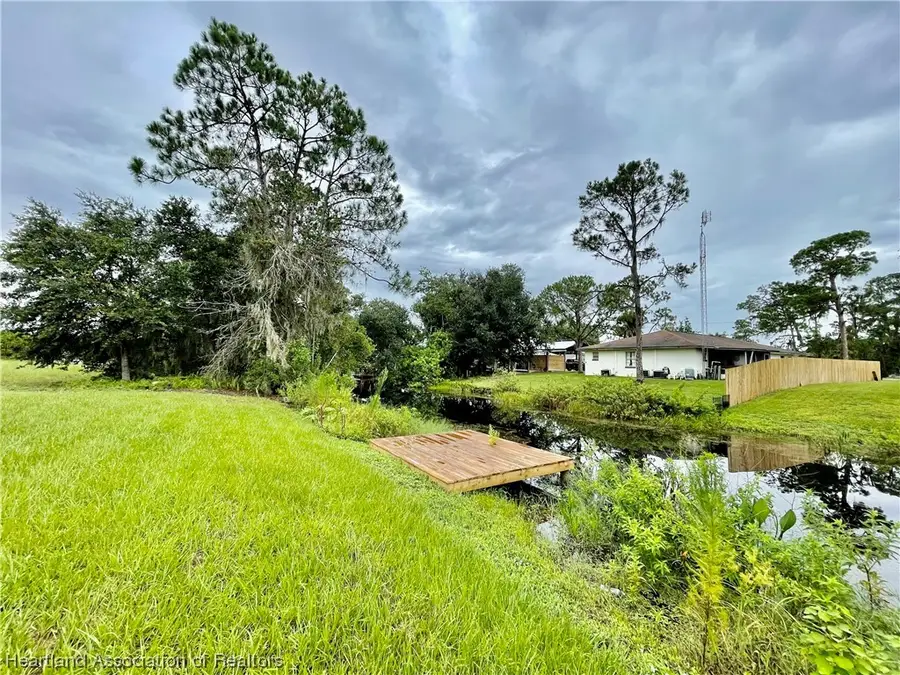 111 Blue Moon Avenue, Lake Placid, FL 33852 - Image #2