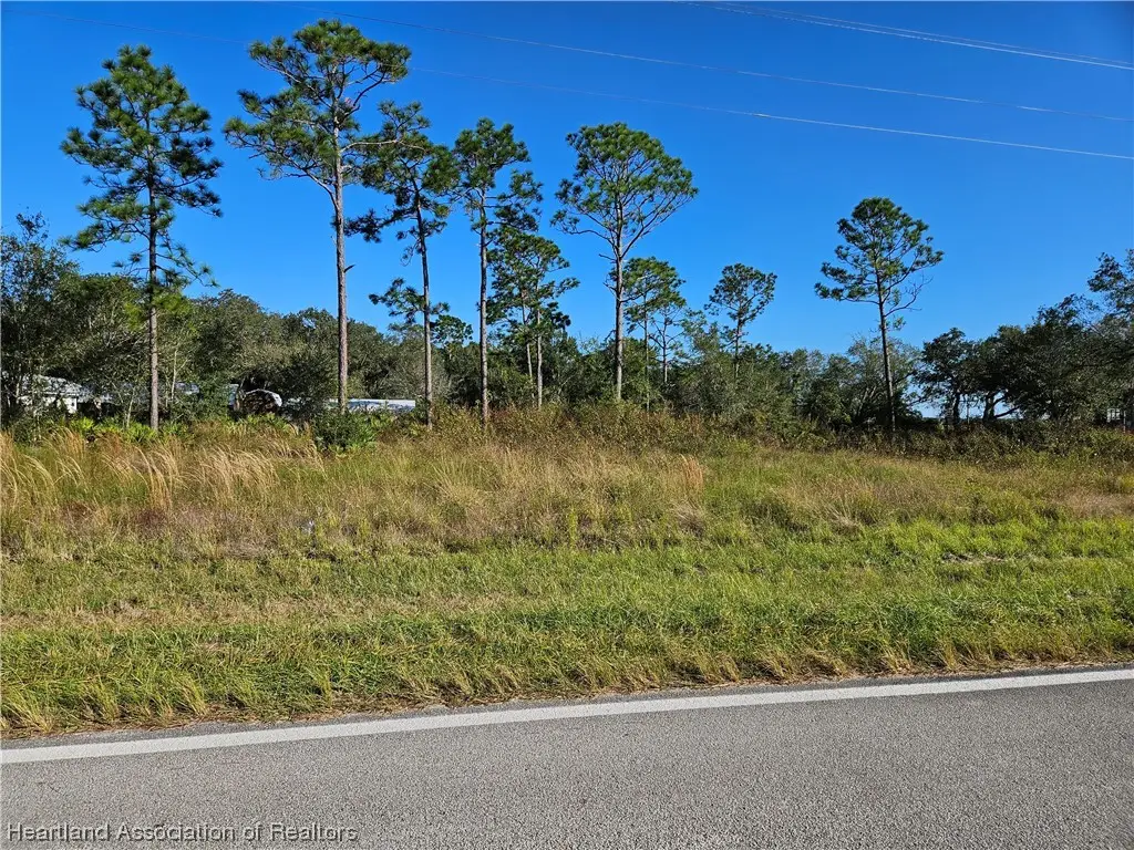 847 Cr 731 Road, Venus, FL 33960 - Image #1