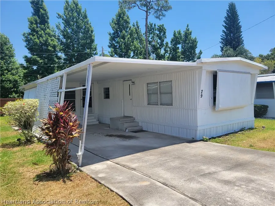 29 Pine Aire Circle, Lake Placid, FL 33852-8252 - Image #2