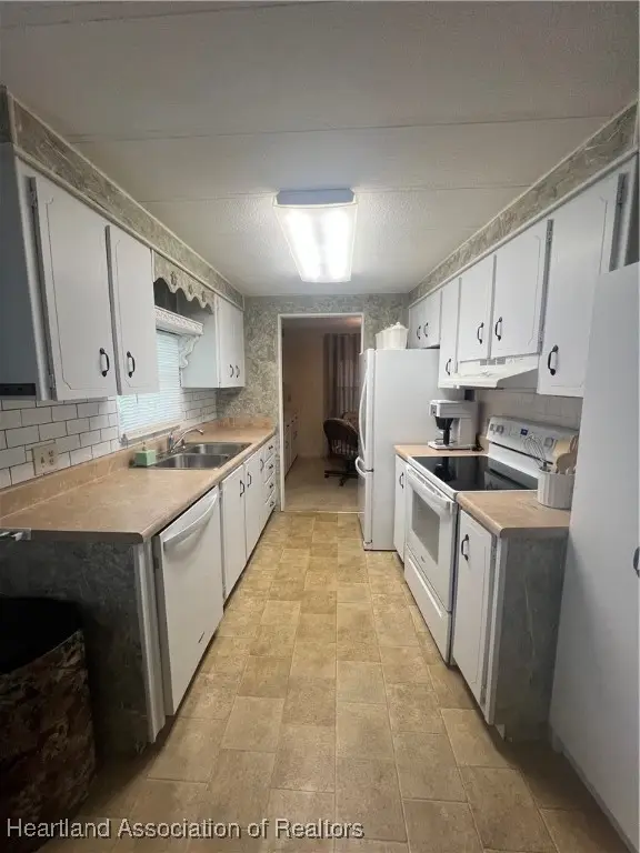 2721 Roger Street, Sebring, FL 33870 - Image #2