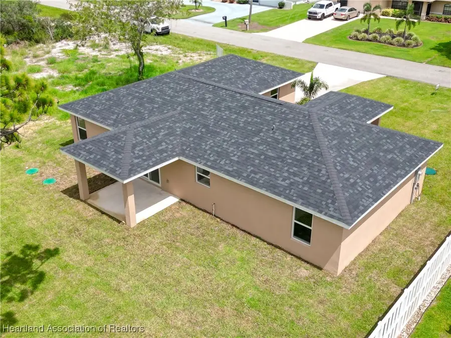 136 Lincoln Road Nw, Lake Placid, FL 33852 - #2