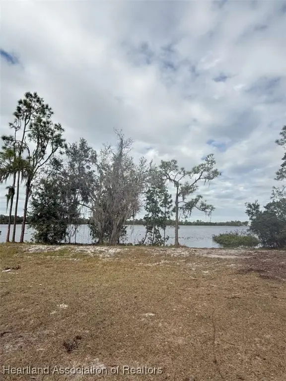 4060 Camp Shore Drive, Sebring, FL 33875 - #2