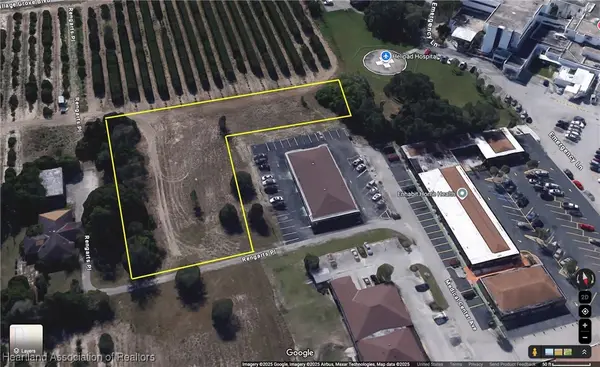 310 Medical Center Avenue, Sebring, FL 33870