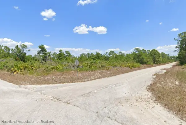 3355 Nuthatch Avenue, Lake Placid, FL 33852