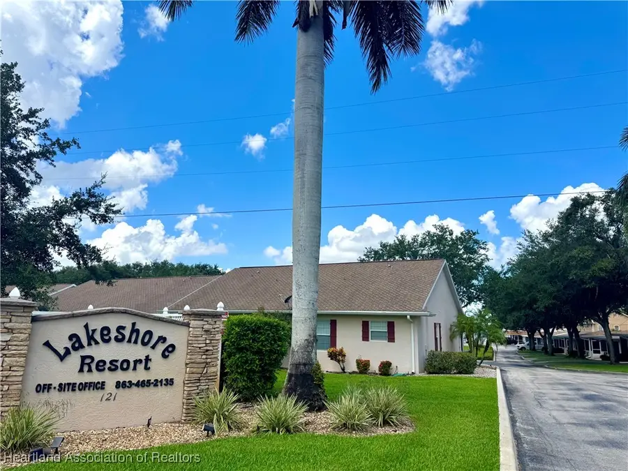 121 Sunset Terrace #211, Lake Placid, FL 33852 - Image #2