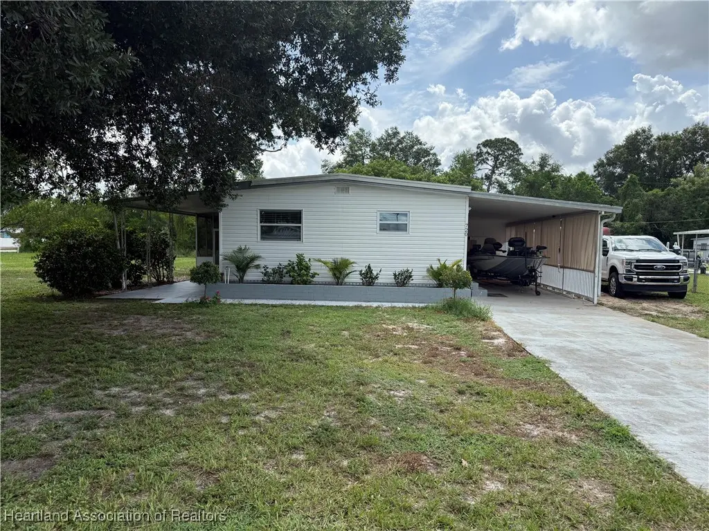720 Whatley Court, Sebring, FL 33870 - Image #1