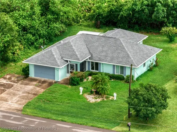 4108 Garienda Avenue, Sebring, FL 33872