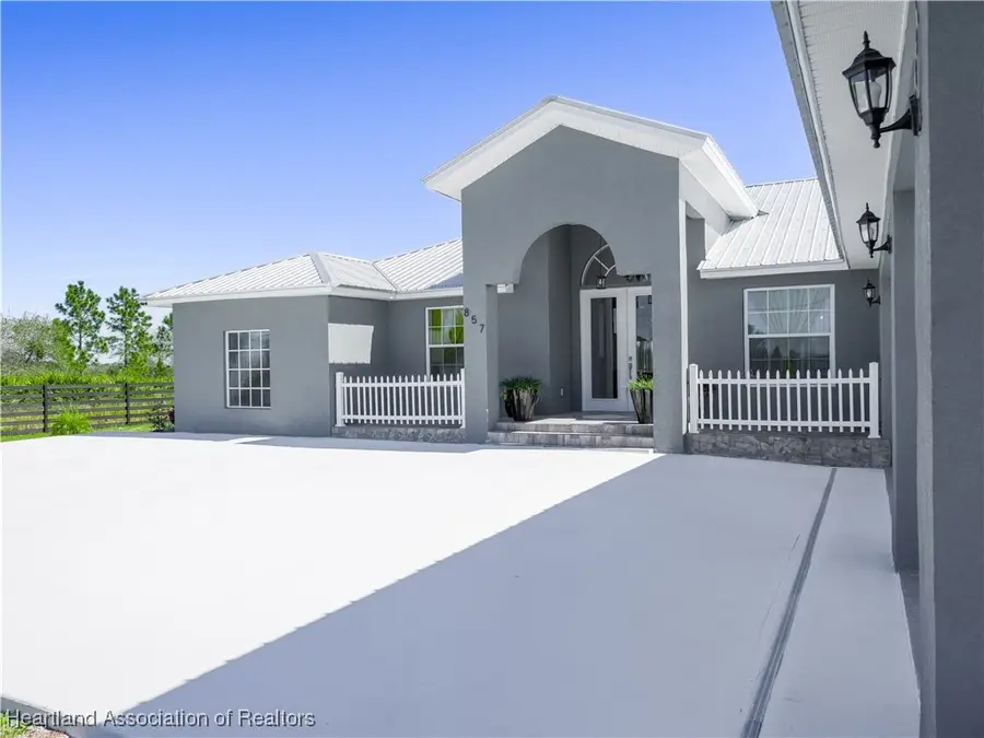 857 S Landry Road, Avon Park, FL 33825 - Image #2
