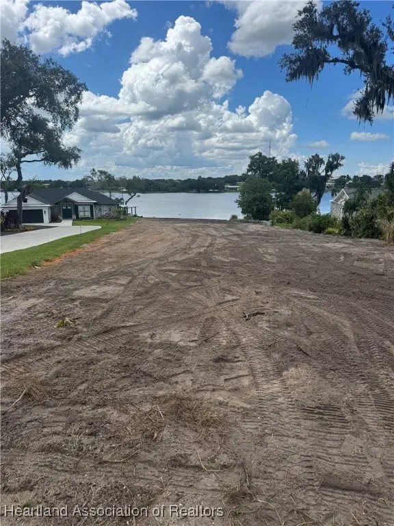 1232 Cr 17 Road N, Lake Placid, FL 33852