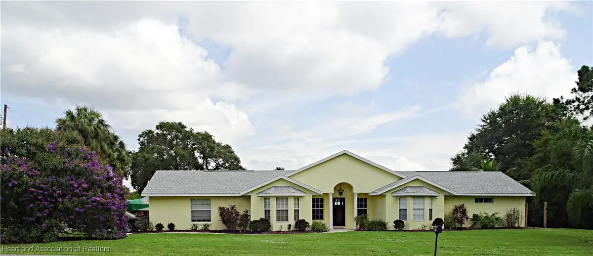 200 Anderson Street Ne, Lake Placid, FL 33852 - Image #1