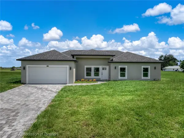 8732 Hampshire Drive, Sebring, FL 33876