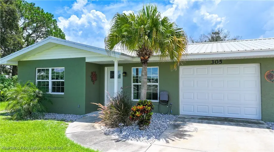 301 Cherry Tree Drive, Sebring, FL 33876 - Image #2