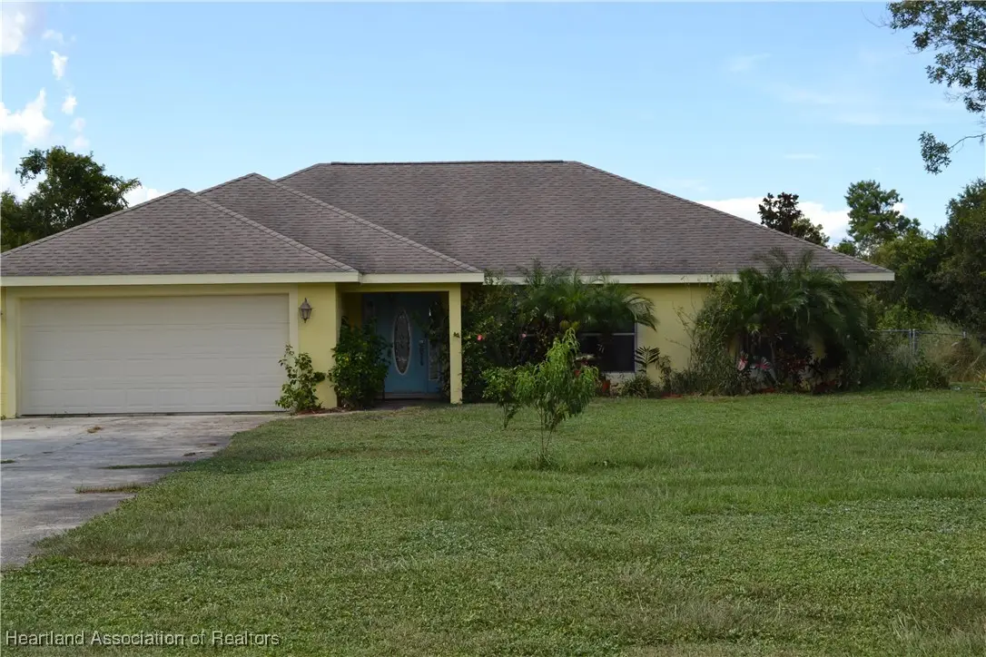 1010 Rebel Avenue, Lake Placid, FL 33852 - Image #1